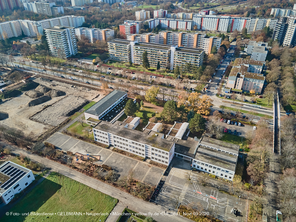 09.11.2020 - Baustelle der neuen Grundschule am Karl-Marx-Ring in Neuperlach
